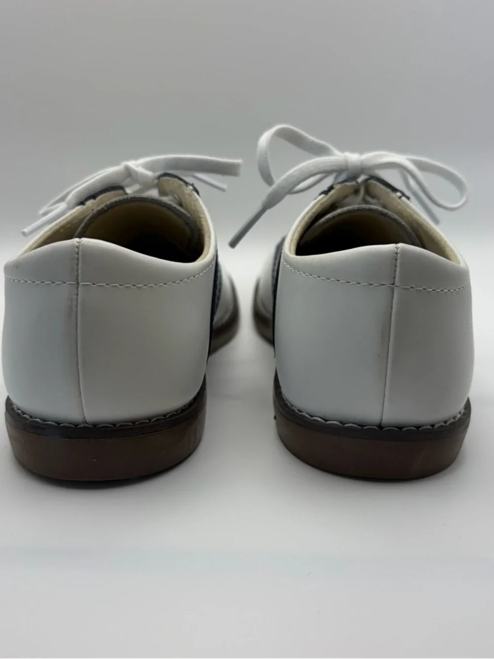 Footmates Cheer Unisex Girl Boy White Navy Saddle Oxford Shoes Size 13 Leather